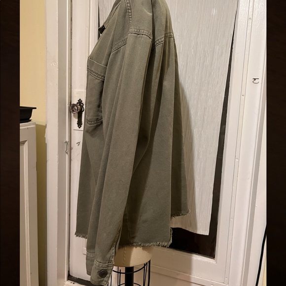 SOLD Garage cargo shirt jacket - Picture 4 of 5